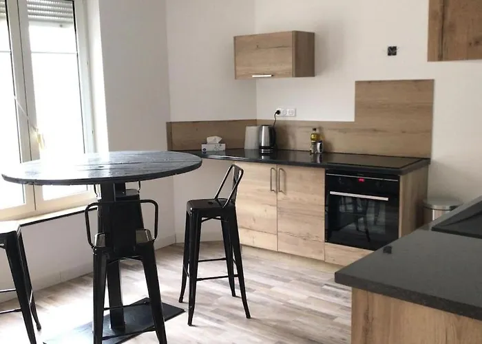 Apartment La Maison Pourrie